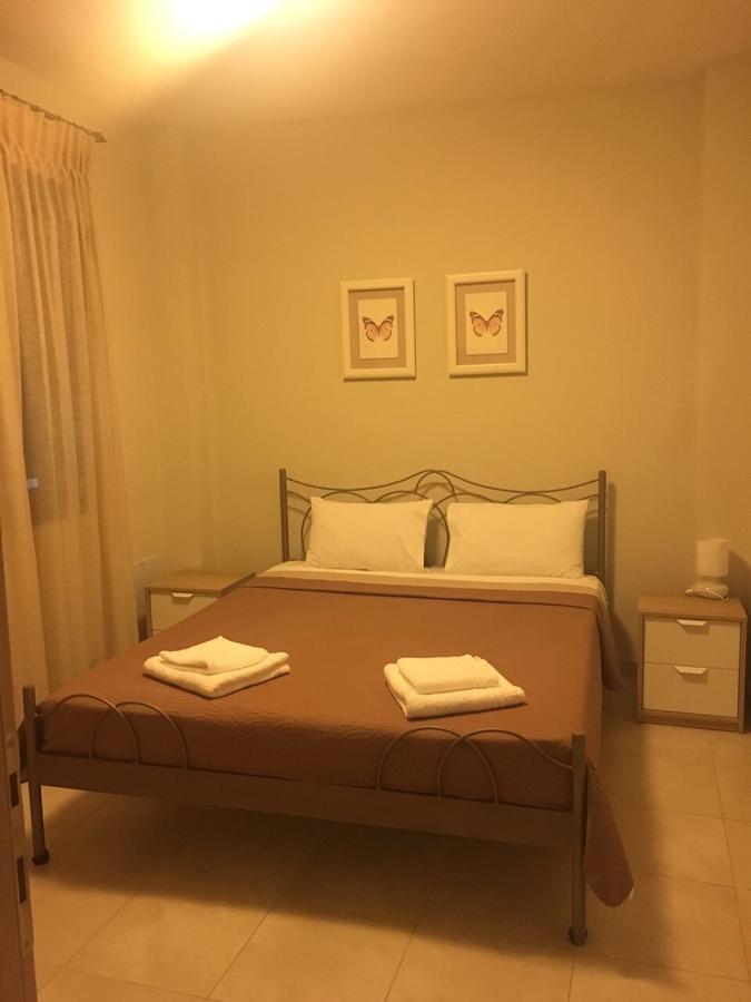 Il Mondo Apartments Stavros  Ngoại thất bức ảnh